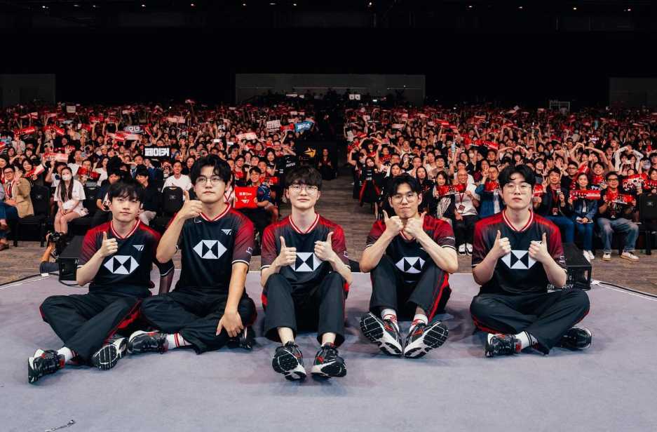 九游体育-Faker迎来十二赛季高光表现，C9球迷沸腾！的简单介绍