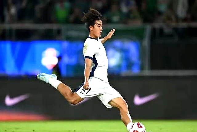 九游体育-Uzi新星战术调整表现惊艳,MAD未来可期!的简单介绍