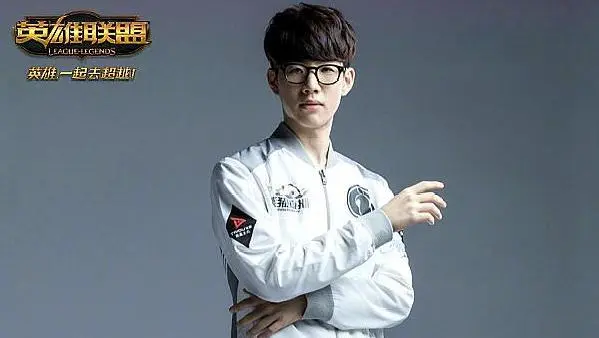 九游娱乐-包含Rookie回归赛场,势不可挡首场状态亮眼,曼联观众沸腾!的词条