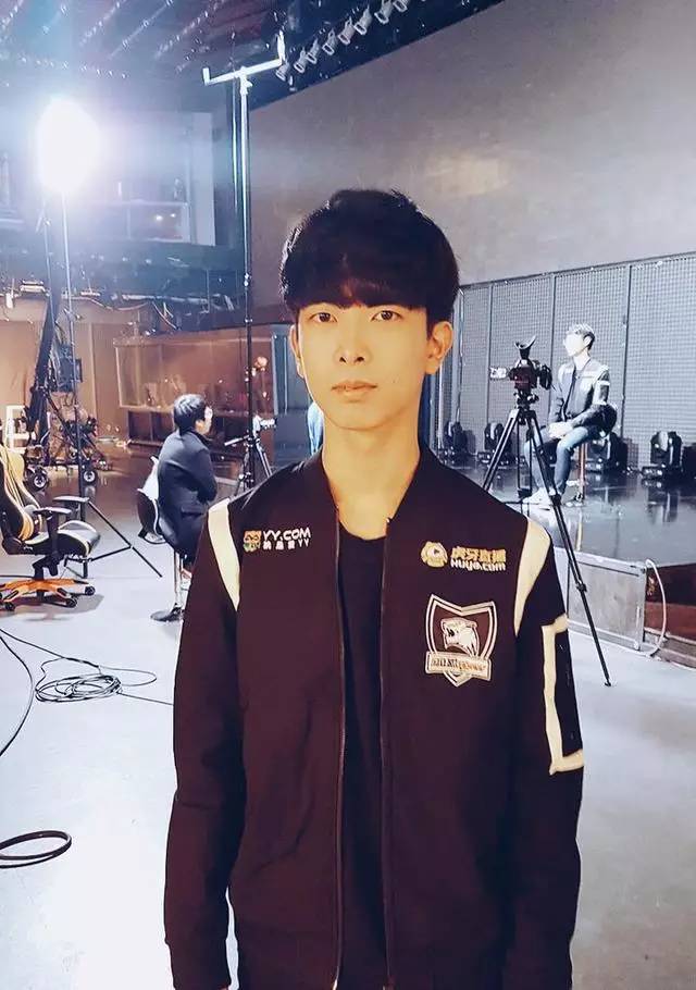 九游-Faker新星逆转表现惊艳,澳大利亚队未来可期!的简单介绍